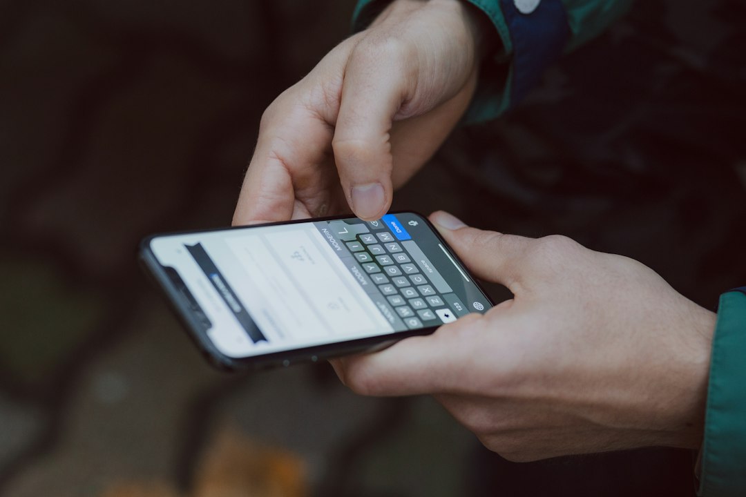 スマートフォンでWebサイトの表示を確認する